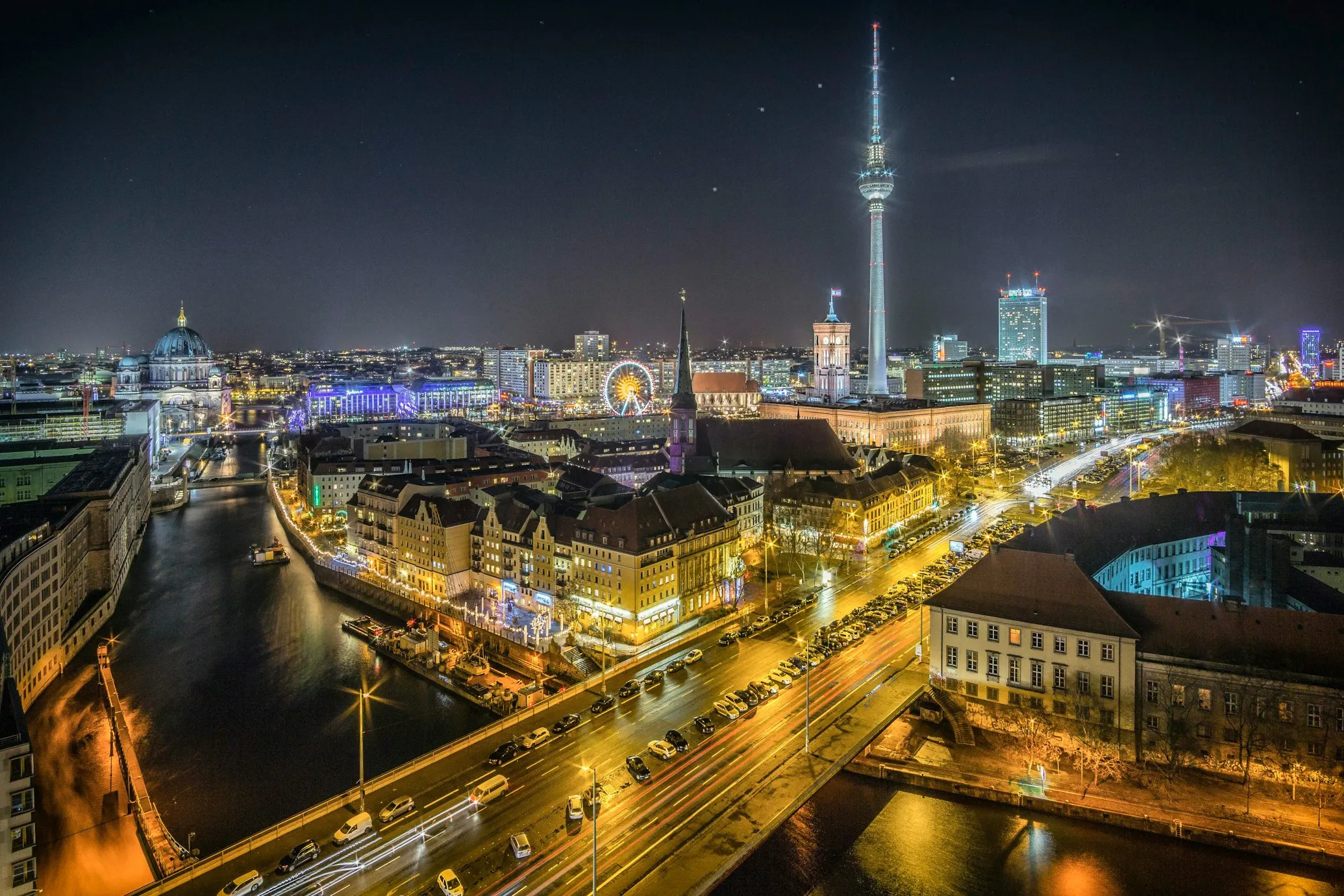 ul. Piękna 24, 00-549 Warszawa, Poland